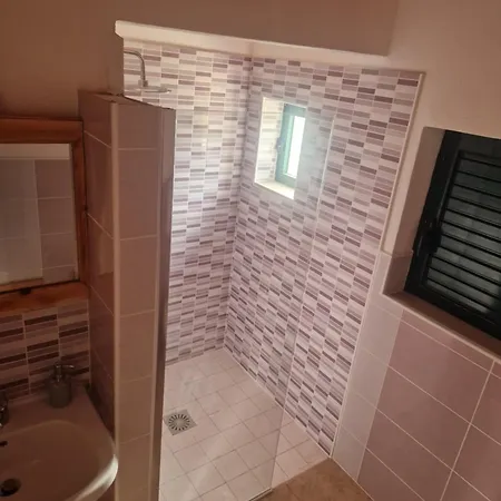 بيت للعطل Nina's House, 3